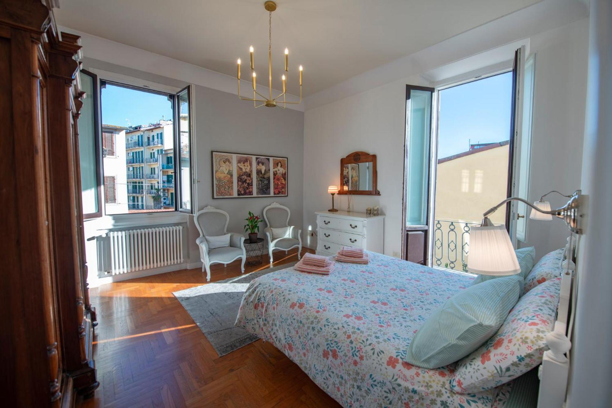 Romantic And Charming Apartments Florence Exterior photo